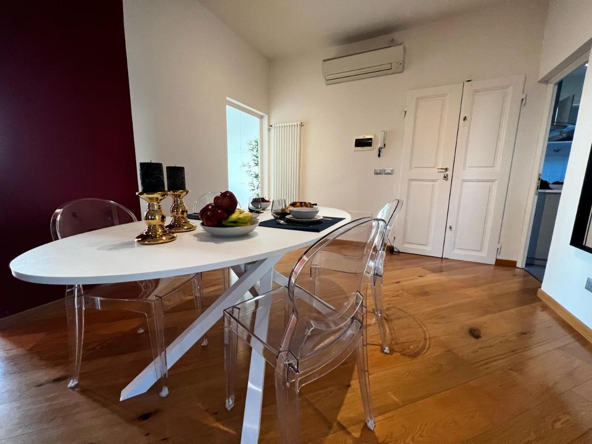 Chic Apt In Villa - Dolcevita Holiday Florencja Zewnętrze zdjęcie